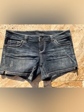 Celebrity Pink Dark Indigo Low-Rise Denim Shorts